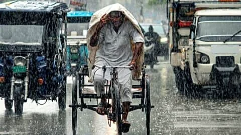 July monsoon in India uneven with overall rainfall near normal