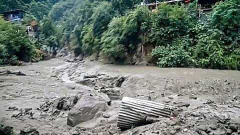 Cloudburst in Chatroo, Kishtwar damages shops, Jitendra Singh pledges compensation