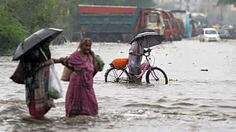 Hirakud Dam opens 22 gates, Odisha flooding affects 834,000 people