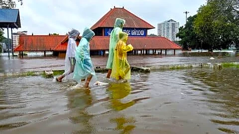 Kerala rains kill 6 as IMD warns of strong storms