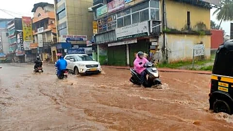 District collector calls off classes, exams continue as Thrissur floods
