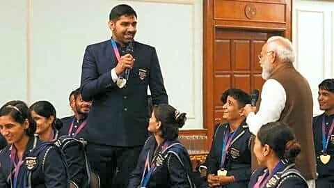 Prime Minister Narendra Modi welcomes 2026 Commonwealth boxing medalists