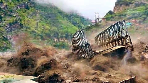 Video captures metal bridge swept away in Uttarakhand's Niti Valley