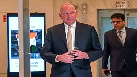Air India AI2379 dropped 300 feet, Campbell Wilson meets officials