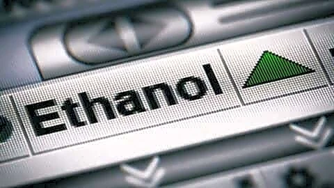India's ethanol supplies cross 800cr liter mark in ESY 2025-26