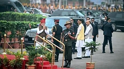 Prime Minister Narendra Modi assures flood victims of nationwide support