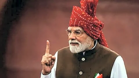 Modi urges Indian pharma to aim for world's top 5