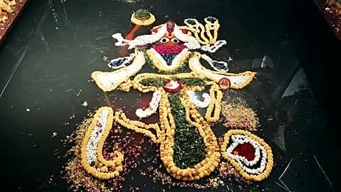 Prayagraj's Lete Hanuman Temple sanctum flooded, locals deem spiritually powerful