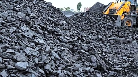 India boosts coal deliveries as thermal stocks shrink to 28.6 million