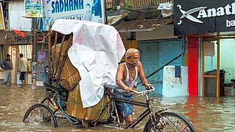 Uttar Pradesh floods affect nearly 3.53L people, over 17K relocated