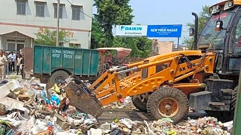 Haryana sanitation workers threaten to escalate strike over May deal