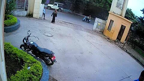 Neelu Sahu gets e-challan after Hamidia Hospital scooter allegedly stolen