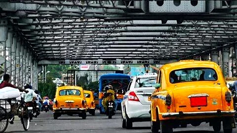 BJP committee considers renaming Kolkata roads after Durga Puja