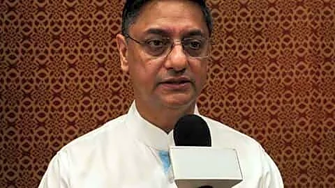 Sanjeev Sanyal urges dropping population controls as India's TFR falls