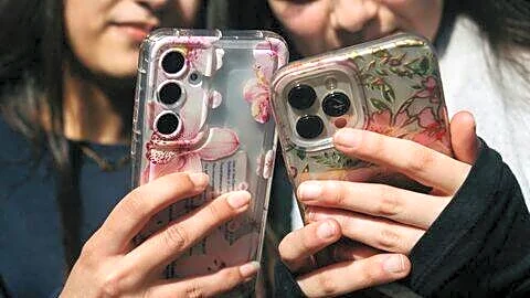 India mulls social media rules for under-18s after Supreme Court