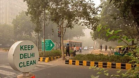 Light rain, thunderstorms and gusty winds expected in Delhi-NCR today