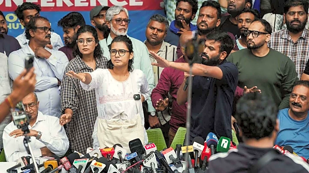'Lehra do Tiranga': Court appearance for Dipke; Neha Bora released