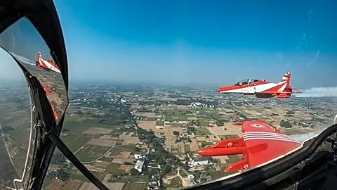 Surya Kiran team marks IAF 94th anniversary in Varanasi airshow