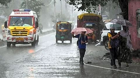 Cyclone Arnab prompts IMD yellow alert in West Bengal