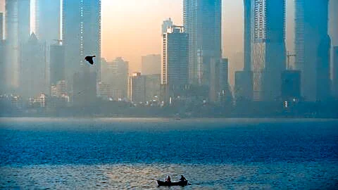 IQAir and CPCB give different Mumbai air quality readings