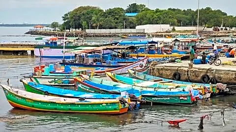 Cyclone Arnab expected near Yanam Wednesday, red alert in parts