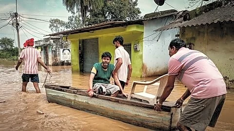 Cyclone Arnab to make landfall near Puducherry's Yanam Wednesday morning