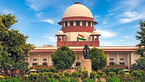 Supreme Court pauses petitions against ECI, Rakesh Singh 10 days