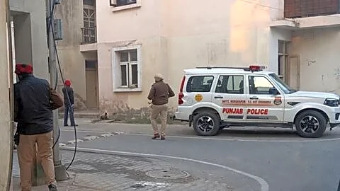 Punjab Police crack down on cross-border smuggling, arrest 7