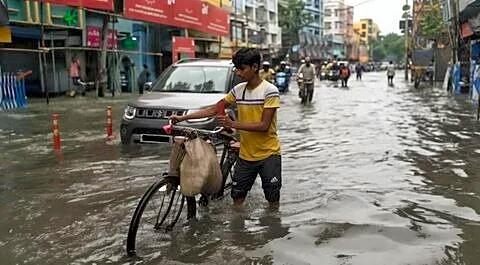 Cyclone Arnab now a depression, bringing rain across West Bengal