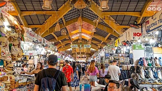 5 historic markets to explore in Vietnam