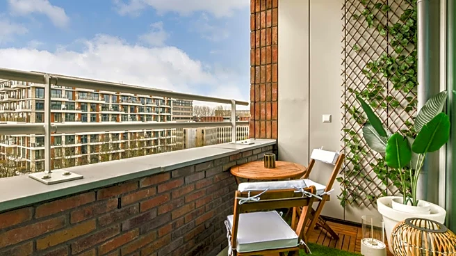 5 hacks to revamp your apartment balcony on a budget
