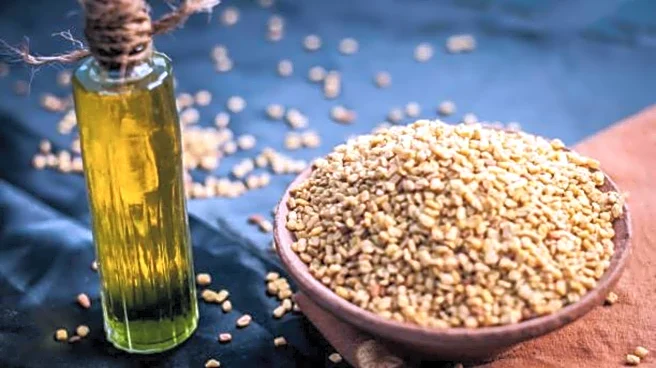 How to use fenugreek oil for glowing skin