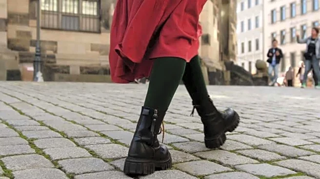 Sweatshirt + skirt: 5 winter styles you'll love