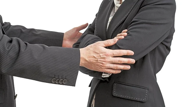 Professional networking 101: 5 gestures that leave a lasting impression