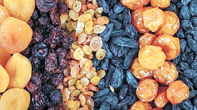 Raisins v/s figs: Comparing their nutrition