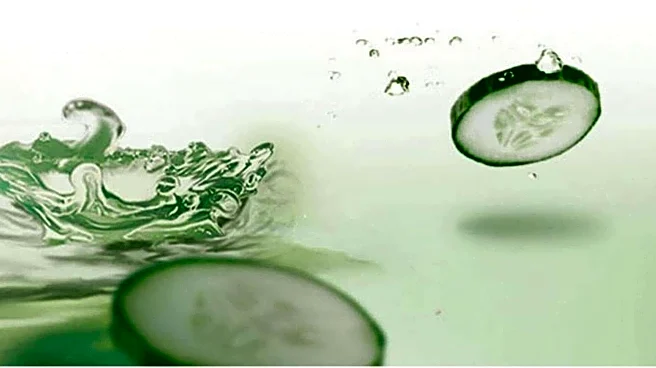 How cucumber water aids in brightening your skin