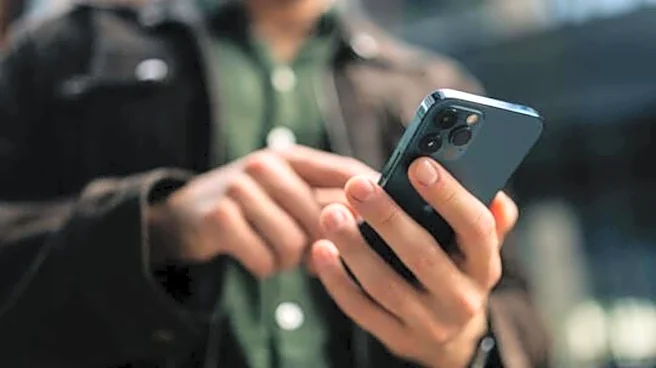 Cellphone radiation and cancer: Myths v/s facts