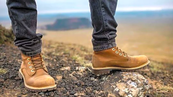 How to choose the right footwear for hiking