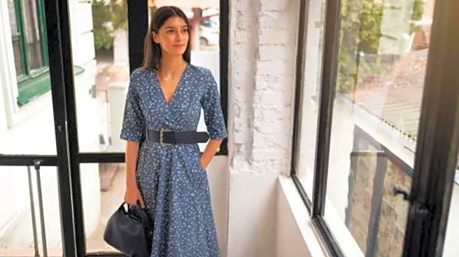 5 styles that go well with belted tunics