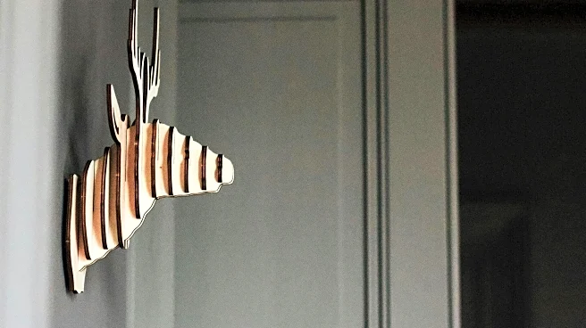 How to make spiral pattern wall hangings