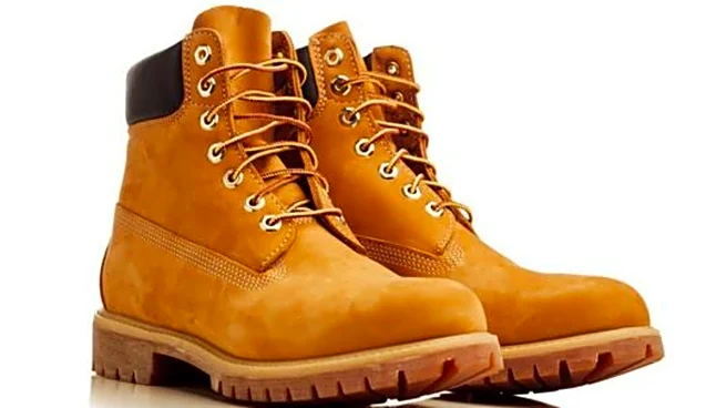 Faux suede boots: 5 styles for every occasion