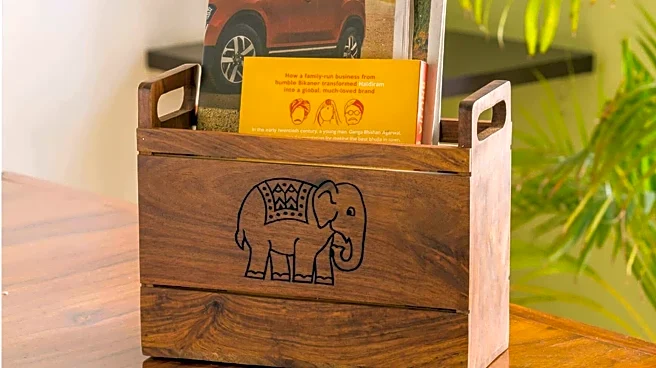 How to use magazine holders to organize tabletops