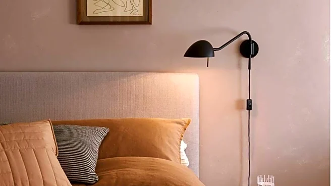 How to upgrade your walls with reading lights