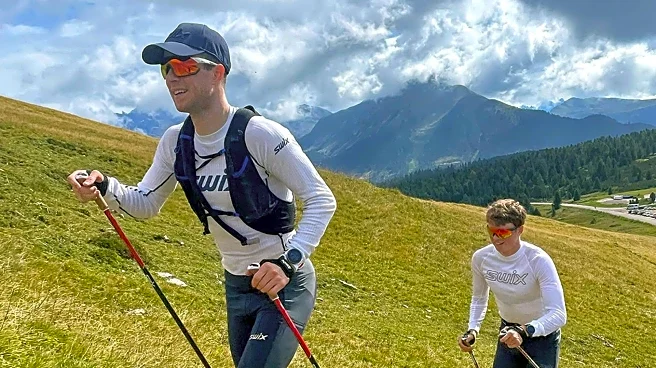 Nordic walking or cross-country skiing: Which is better?