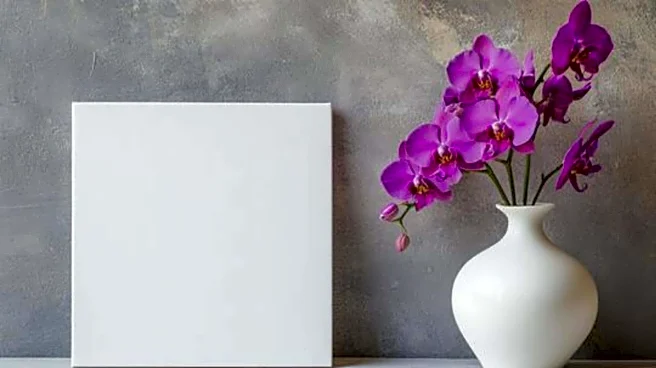 How to decorate vases using Shweshwe fabric