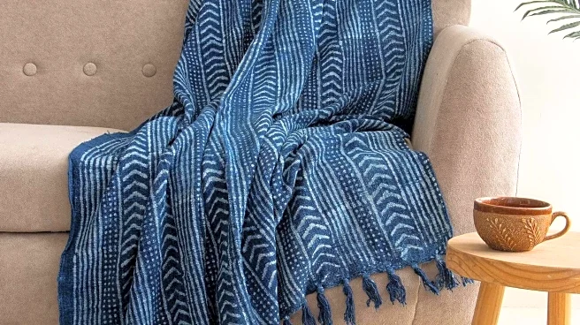 How to use cotton throws for home decor