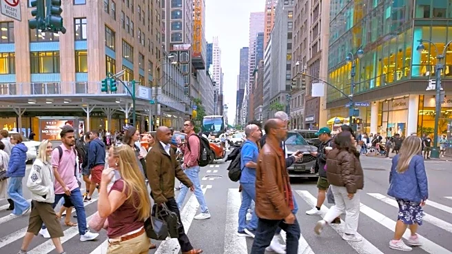 Etiquette rules to follow while walking through city streets