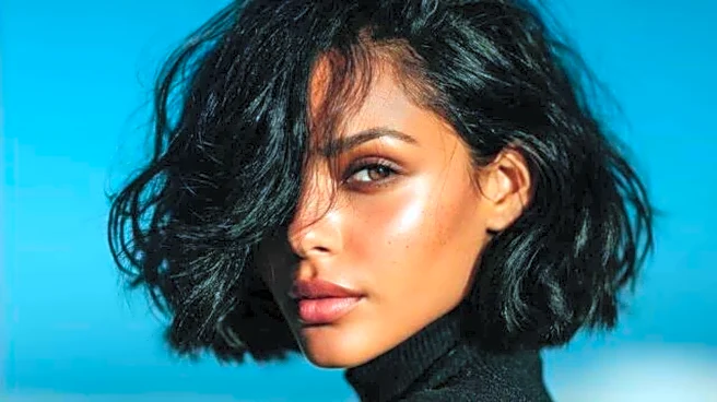 Hairstyles 101: How to style a tousled lob