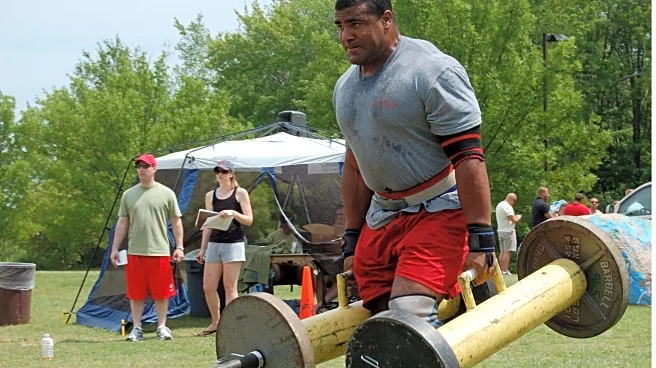 Stair descents v/s farmers walk: Which improves grip strength better?