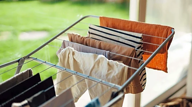 How to speed up laundry drying indoors